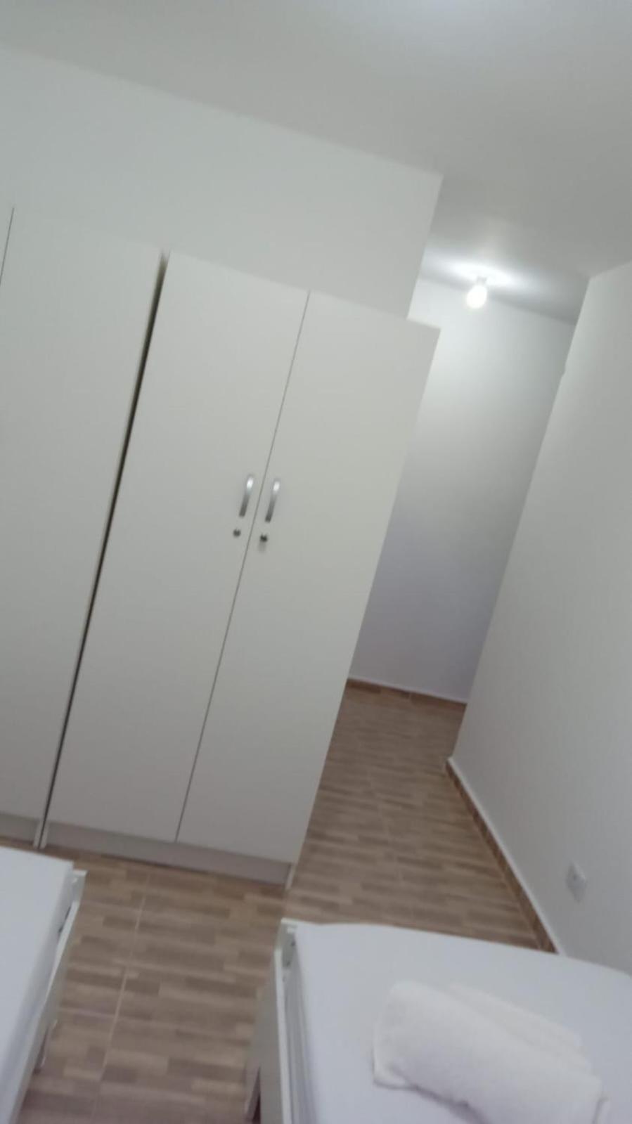 Hostel Residencial Botanico Curitiba Luaran gambar